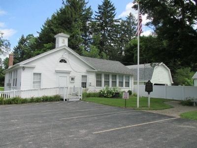 Wales Memorial Building and Marker image. Click for full size.