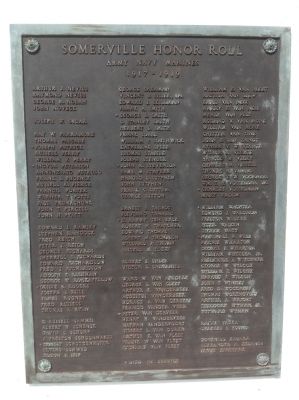 Eastward facing plaque image. Click for full size.