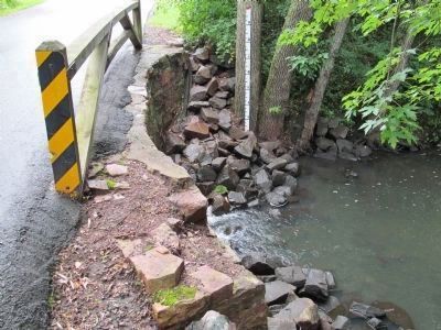 Wakely Road Bridge image. Click for full size.