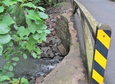 Wakely Road Bridge image. Click for full size.