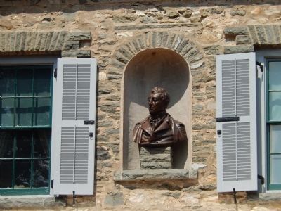 General LaFayette's bust in center of building image. Click for full size.