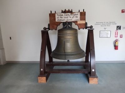 Vermont Liberty Bell Replica image. Click for full size.