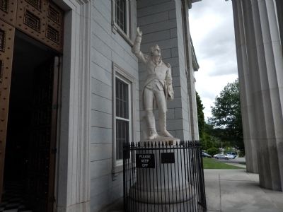 Ethan Allen Statue image. Click for full size.
