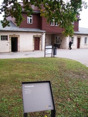 Gate building / Torgebäude and Marker image. Click for full size.
