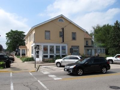 McHenry County’s First Couthouse Marker. Click for full size. McHenry County’s First Couthouse Marker image. Click for full size.