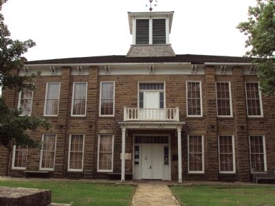 Creek Capitol Building image. Click for full size.