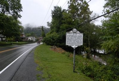 Wide view of the Wreck on the C&O Marker image. Click for full size.