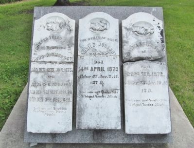 Grave Markers image. Click for full size.