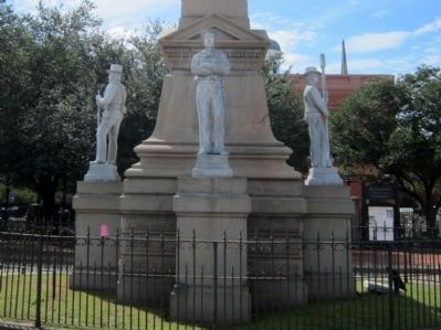 Portsmouth Confederate Monument image. Click for full size.