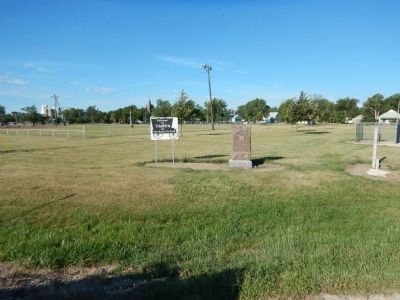 Old Santa Fe Trail Marker image. Click for full size.
