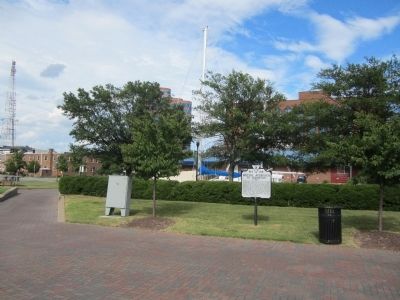 British Approach to Hampton Marker. Click for full size. British Approach to Hampton Marker image. Click for full size.