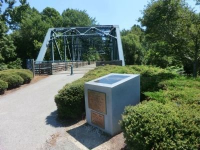 World War I Memorial and the Bridge-near the Greenville marker image. Click for full size.