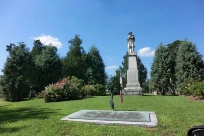 Cedar Grove Cemetery Confederate Memorial image. Click for full size.