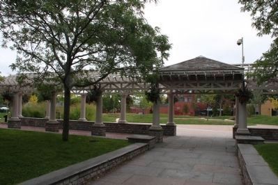 54th Regiment Massachusetts Volunteer Infantry plaza. Click for full size. 54th Regiment Massachusetts Volunteer Infantry plaza image. Click for full size.
