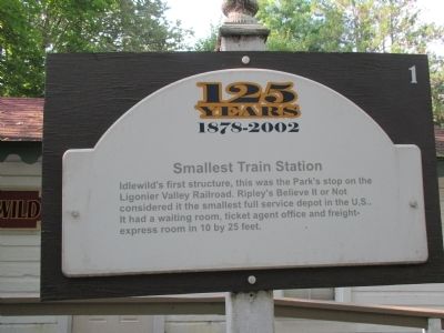 Smallest Train Station Marker image. Click for full size.