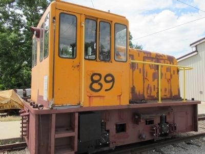 25 Ton G.E. Diesel-Electric Locomotive 89 image. Click for full size.