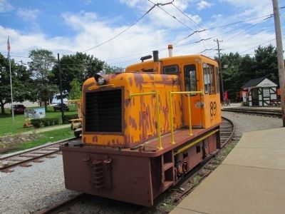 25 Ton G.E. Diesel-Electric Locomotive 89 image. Click for full size.