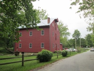 view of Grinnell Mill image. Click for full size.
