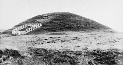 <i>The Tumulus of Maeshowe</i> image. Click for full size.