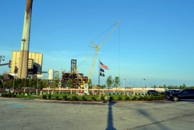 Michigan City Memorial Plaza image. Click for full size.