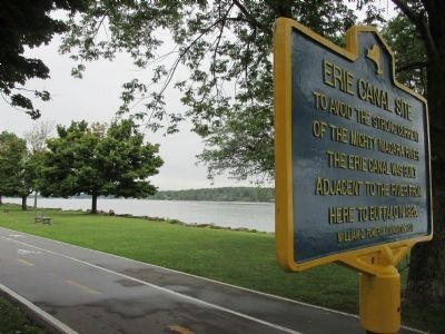 Erie Canal Site Marker image. Click for full size.