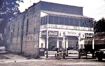 Bryant's Grocery image. Click for full size.