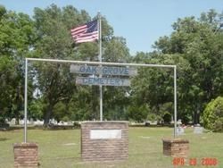 Oak Grove Cemetery Entrance Sign image. Click for full size.