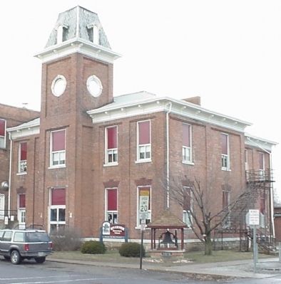 Old Quincy School building. Click for full size. Old Quincy School building image. Click for full size.