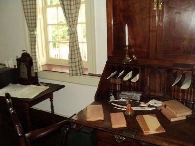 President Washington's Office. Click for full size. President Washington's Office image. Click for full size.