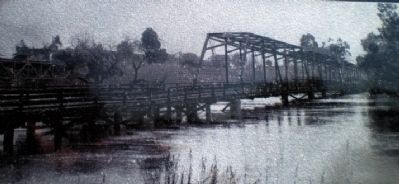Wagon Bridge trestle. Click for full size. Wagon Bridge trestle image. Click for full size.