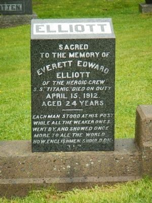 Tombstone of Everett Edward Elliott image. Click for full size.