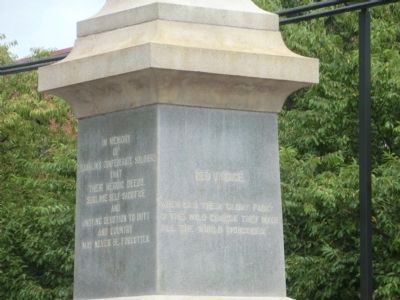 Franklin's Confederate Soldiers Monument image. Click for full size.