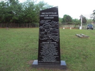Skullyville Monument (rear) image. Click for full size.