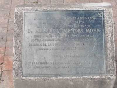 Assassination of Dr. Alberto Fuentes Mohr Marker image. Click for full size.