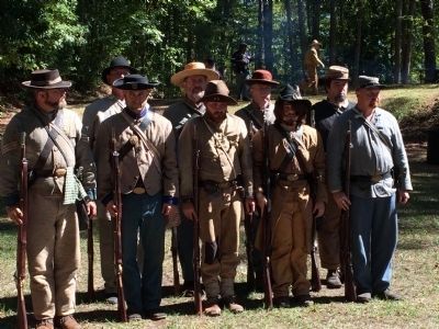 Reenactment of Confederate Soldiers image. Click for full size.