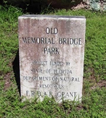 Southeast corner of the bridge. image. Click for full size.