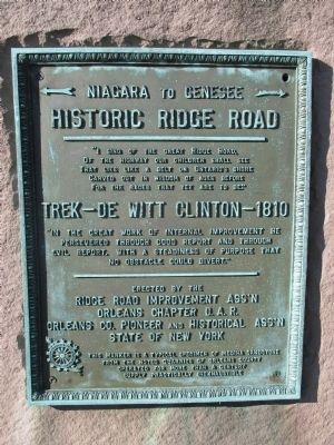 Niagara to Genesee Historic Ridge Road Marker image. Click for full size.