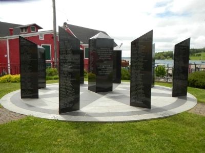 Fisherman’s Memorial and Tribute image. Click for full size.