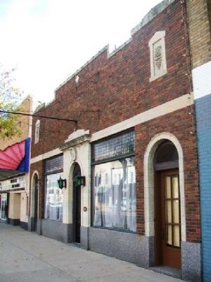 Former Sands Cafe and Marker image. Click for more information.
