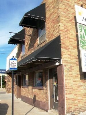 75 East Broadway and Marker. Click for full size. 75 East Broadway and Marker image. Click for full size.