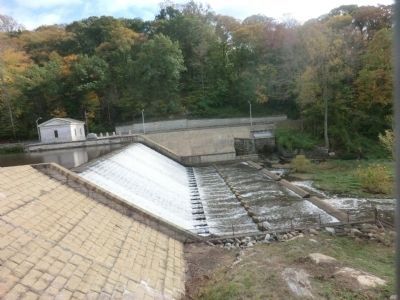 Lake Roland Dam image. Click for full size.