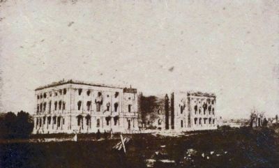 The Capitol after the burning of Washington image. Click for full size.
