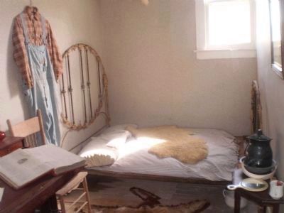 Back Room at Cottage Corners image. Click for full size.