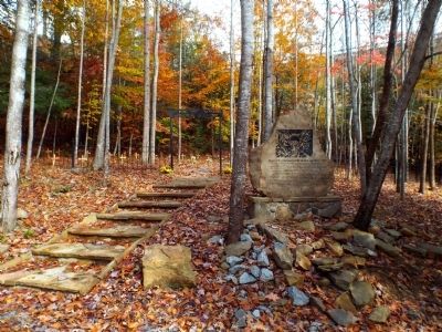 Hawks Nest Workers Memorial and Grave Site image. Click for full size.
