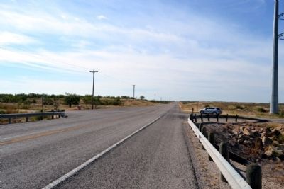 View to West Along US 180 image. Click for full size.