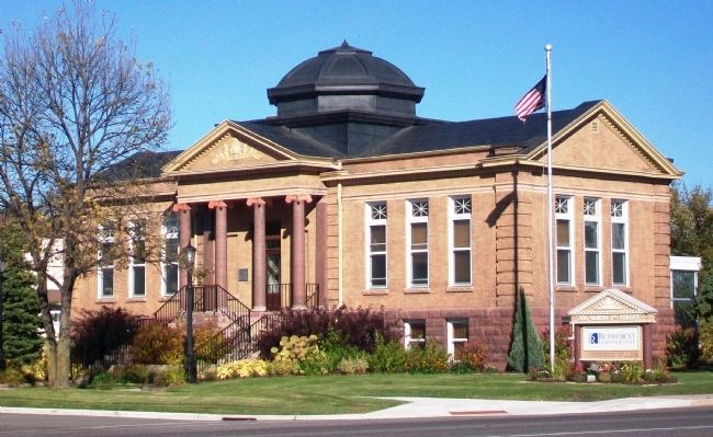 Carnegie Library and Marker image. Click for full size.