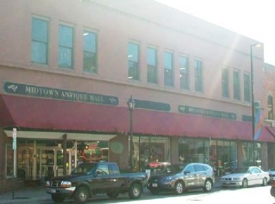 Former Simonet's Furniture and Carpet Company Building and Marker image. Click for full size.