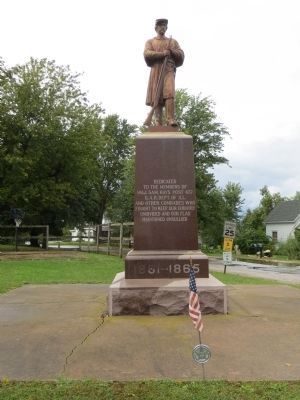 Civil War Monument image. Click for full size.