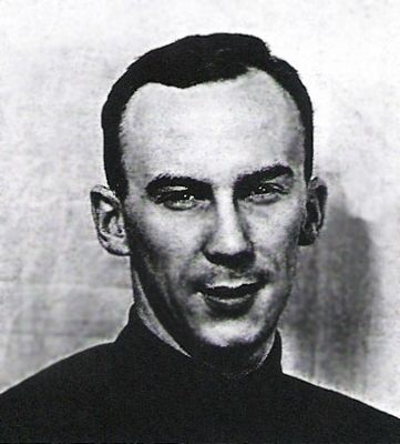 Lt. Robert T. Brown. Click for full size. Lt. Robert T. Brown image. Click for full size.