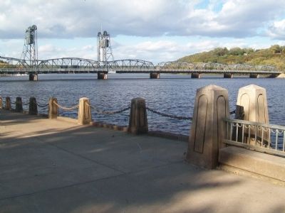 Lift Bridge and St. Croix River Floodwall image. Click for full size.